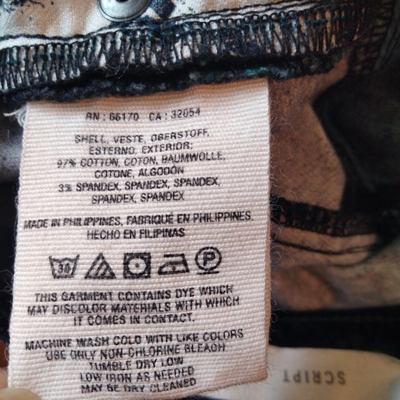 Anthropologie • Pilcro and the Letterpress - Picture 7 of 9